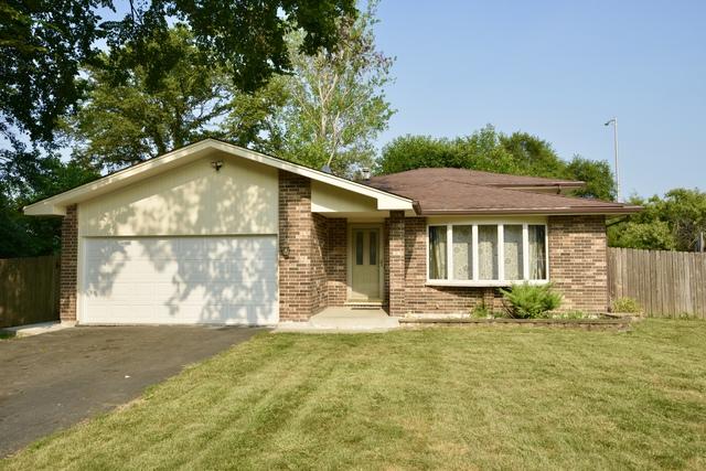 301 Blackstone Avenue - Photo 1