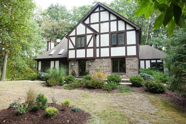 2882 Riverwoods Court - Photo 1