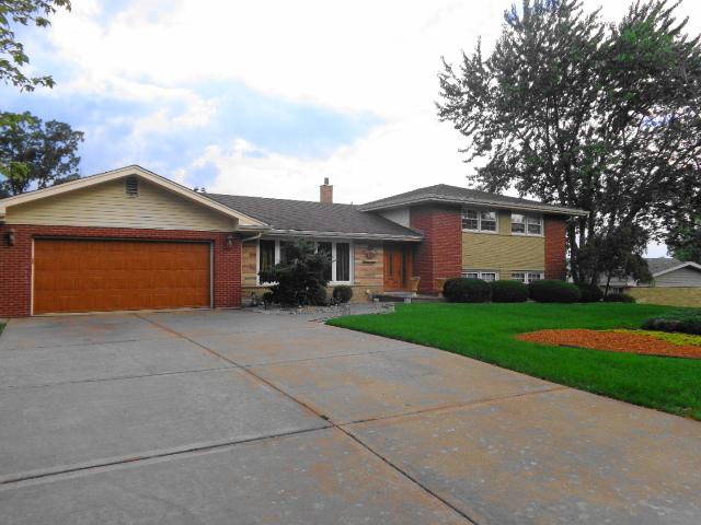 9120 87th Avenue - Photo 1