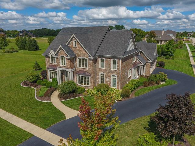 39W568 Longmeadow Lane - Photo 1