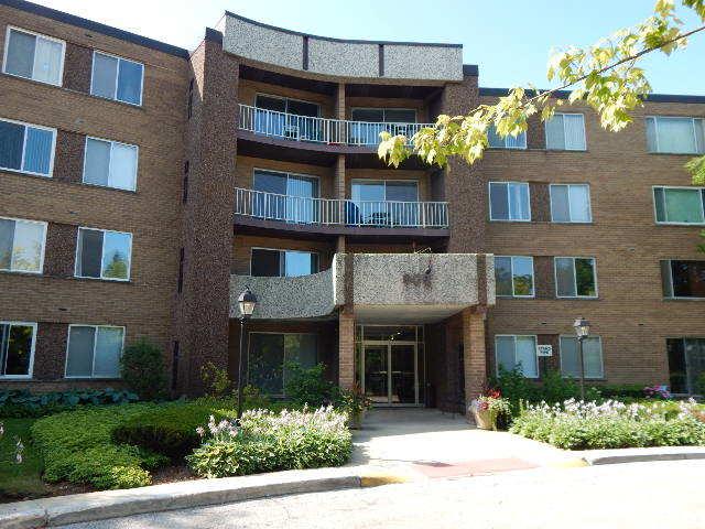 909 Kenilworth Avenue - Photo 1