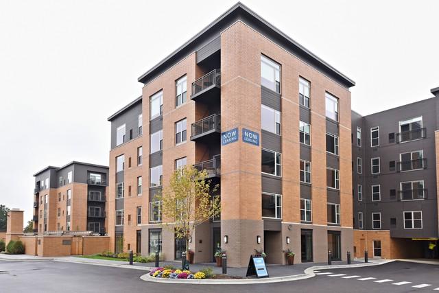 31 Ogden Avenue - Photo 1