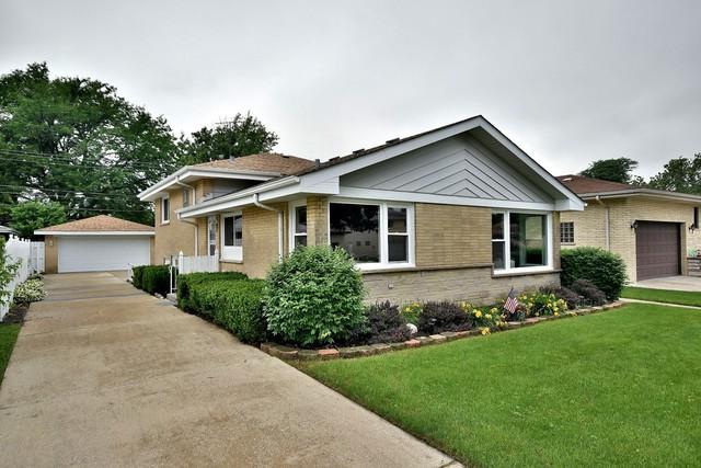 2832 Buckingham Avenue - Photo 1