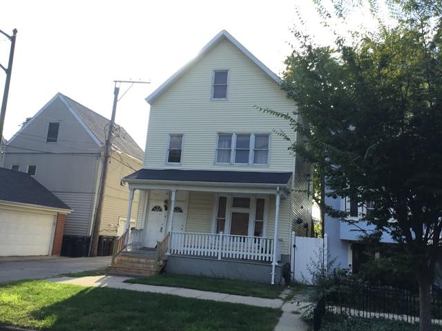 3246 Ravenswood Avenue - Photo 1