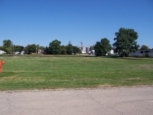 300 South Street - Photo 1