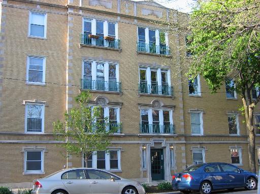 1608 Winona Street - Photo 1