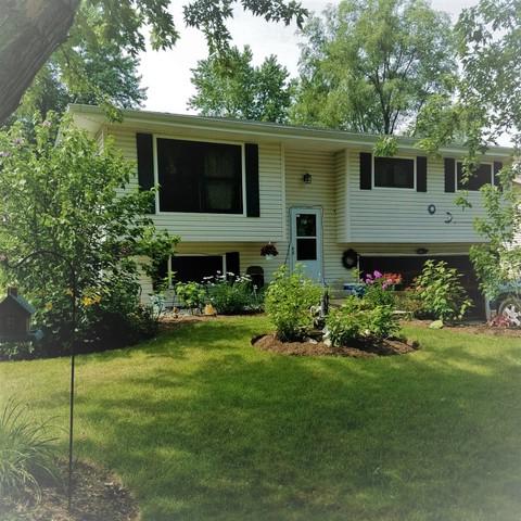 29W229 Ray Avenue - Photo 1
