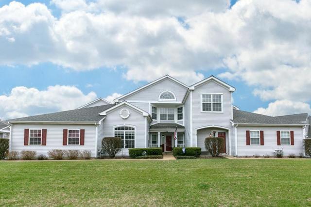 338 Cascade Lane - Photo 1