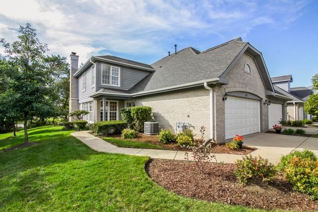 315 Lynwood Circle - Photo 1