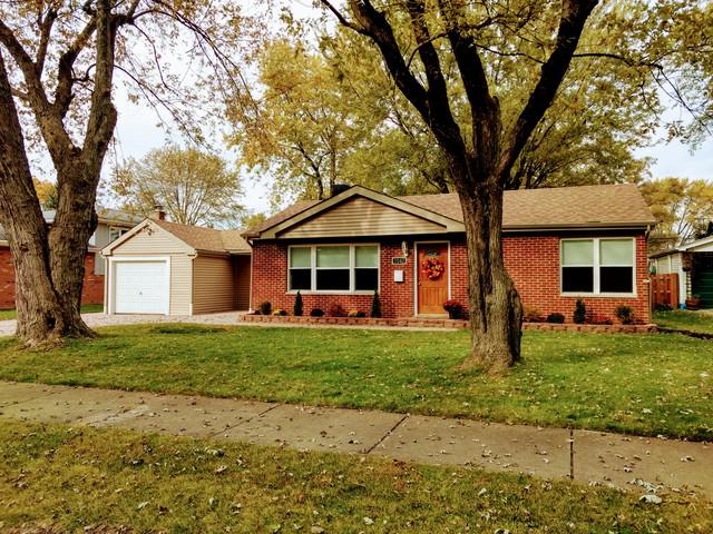 7042 116th Street - Photo 1