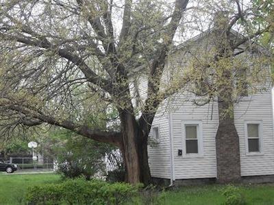 13930 Kanawha Avenue - Photo 1