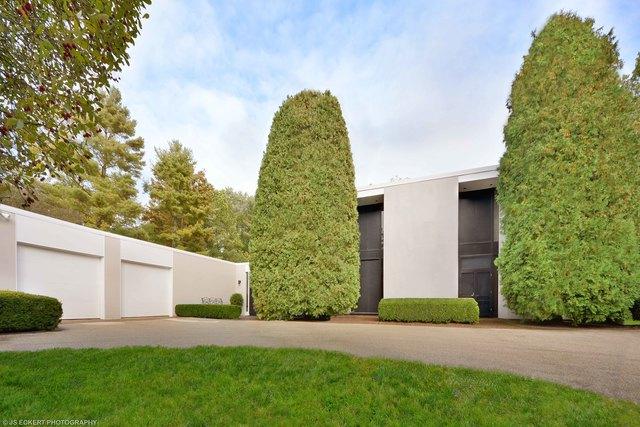 877 Woodbine Place - Photo 1
