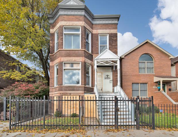 7154 Woodlawn Avenue - Photo 1