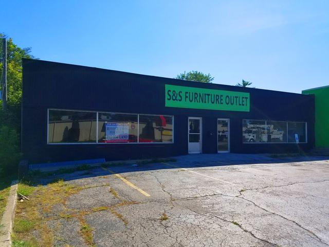 821 Rollins Road - Photo 1