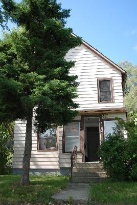 2112 Grove Avenue - Photo 1