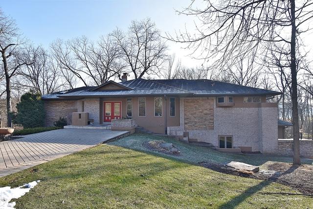40W329 Winchester Way - Photo 1