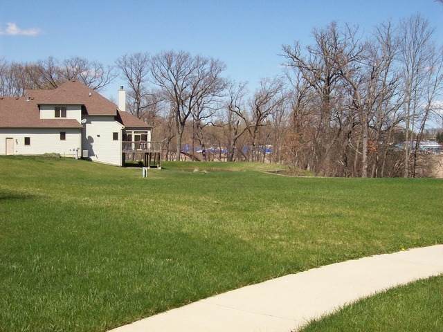 1133 Pinehurst Court - Photo 1