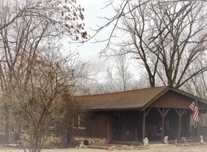 17045 2855 North Road - Photo 1