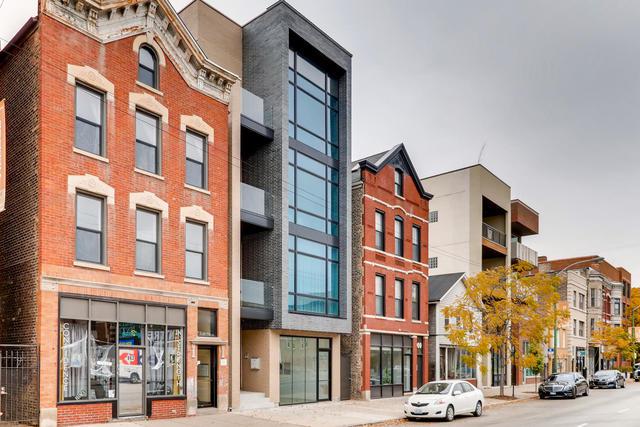 864 Ashland Avenue - Photo 1