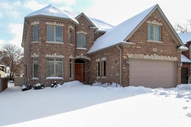 2229 Westview Drive - Photo 1