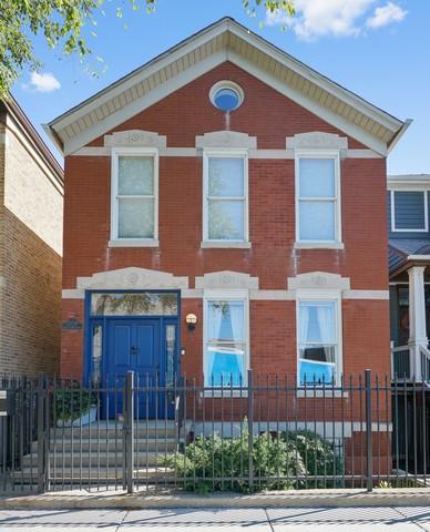 2253 Greenview Avenue - Photo 1