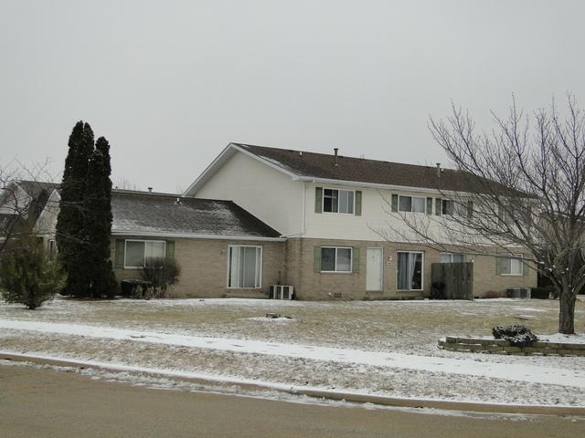 1592 Girard Way - Photo 1