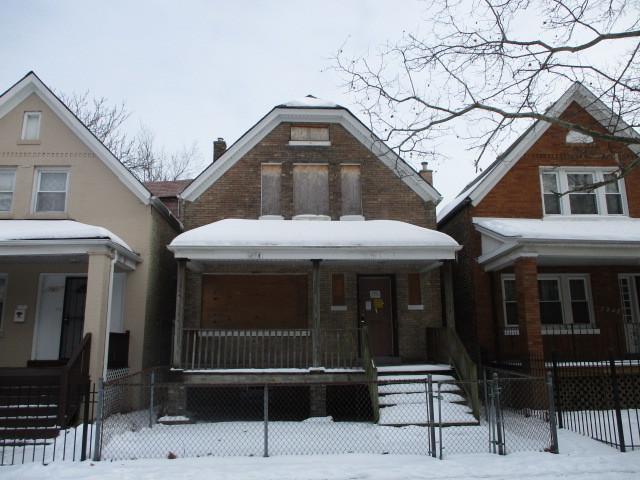 7305 Kenwood Avenue - Photo 1