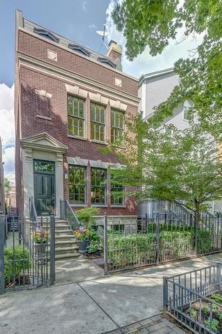 1026 Altgeld Street - Photo 1