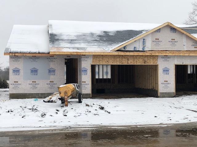 112 Sunset Court - Photo 1