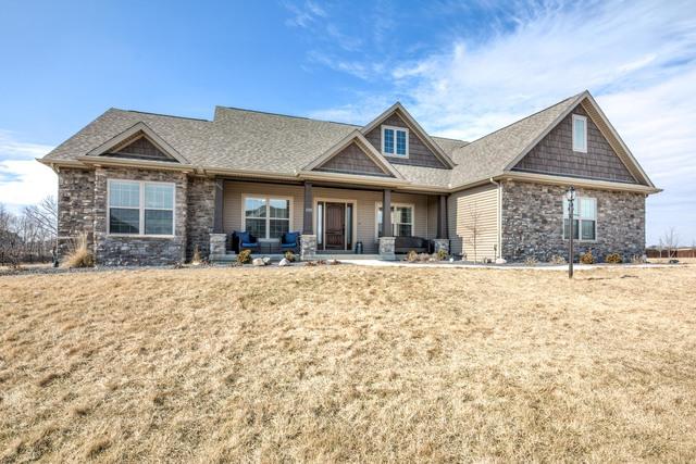 1101 Cascade Drive - Photo 1