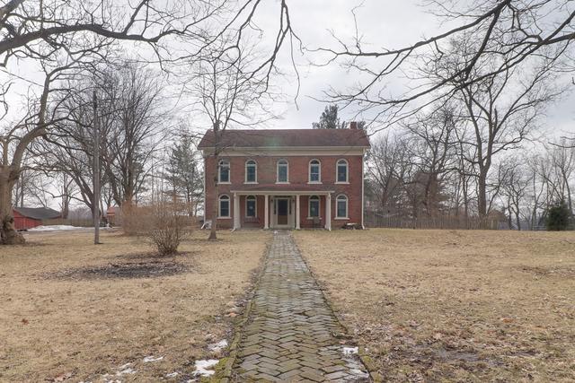 413 Vine Street - Photo 1