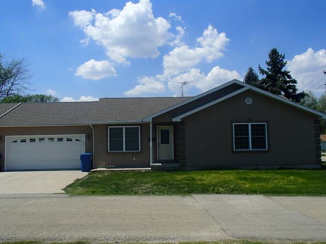 215 Buchanan Street - Photo 1