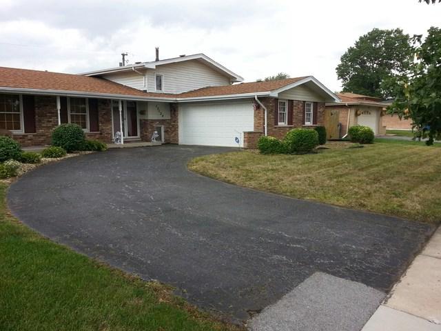 17124 Prince Drive - Photo 1