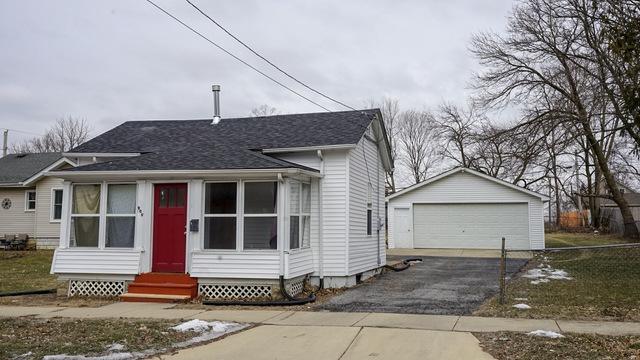 906 Grove Street - Photo 1