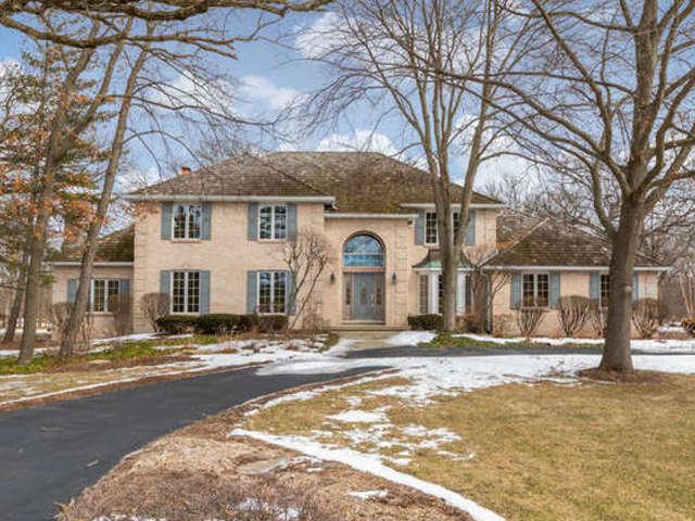 5N871 Ridgewood Drive - Photo 1