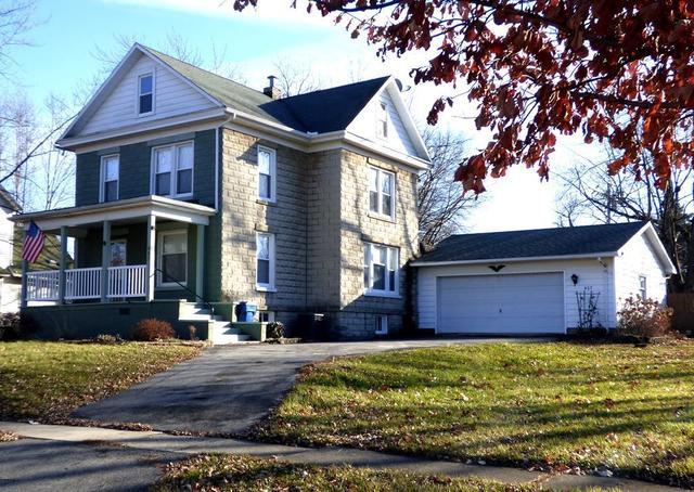 407 Beech Street - Photo 1
