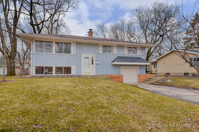 230 Elmwood Drive - Photo 1