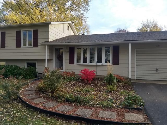 26W279 Stanley Street - Photo 1