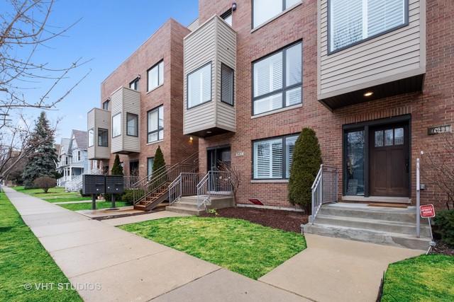645 Custer Avenue - Photo 1
