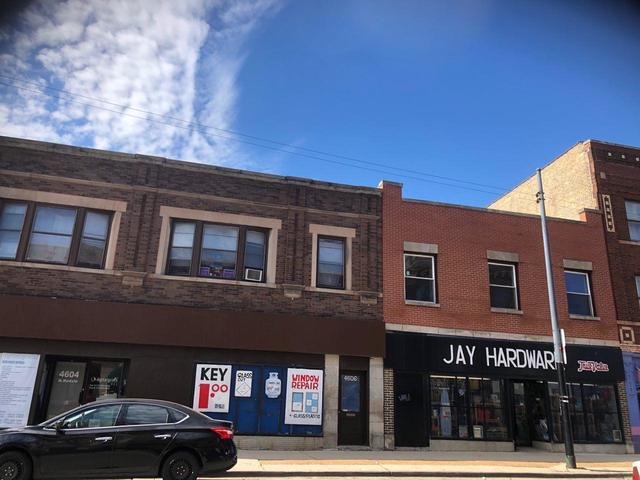 4606 Kedzie Avenue - Photo 1