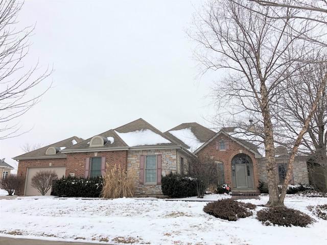 291 Fairway Drive - Photo 1