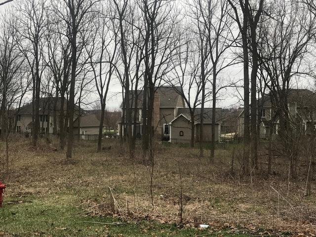 118 Oakwood Drive - Photo 1