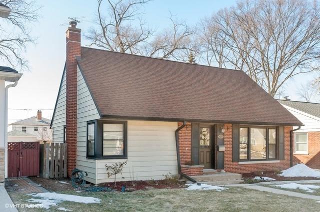 214 Owen Street - Photo 1