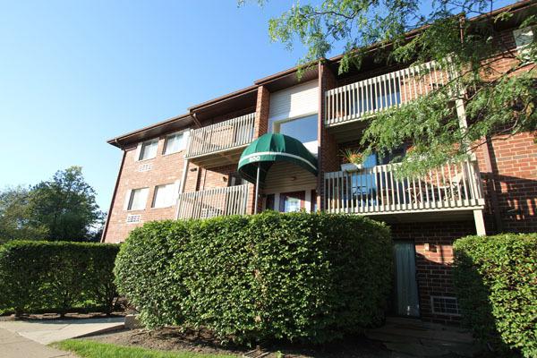 800 Lakeside Drive - Photo 1