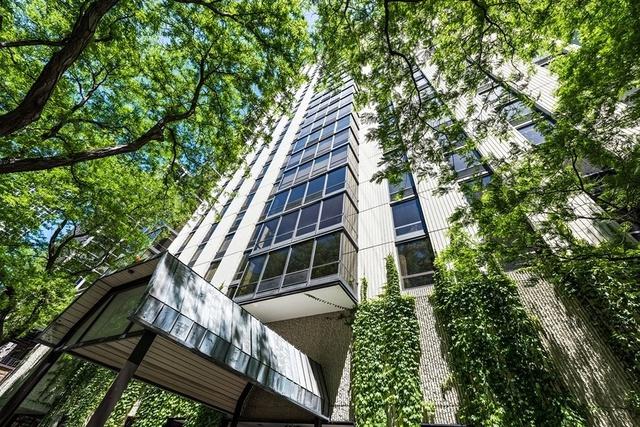 100 Bellevue Place - Photo 1