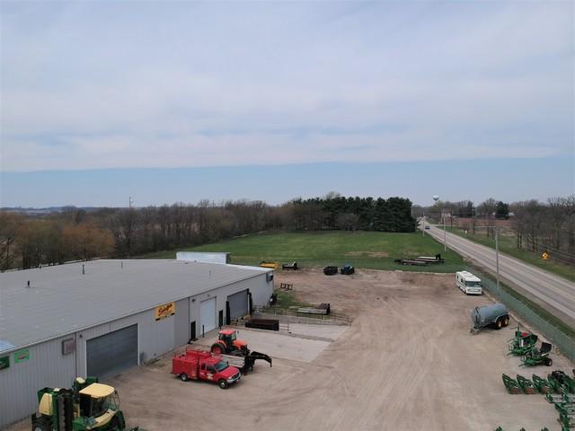 7617 Illinois Route 31 - Photo 1