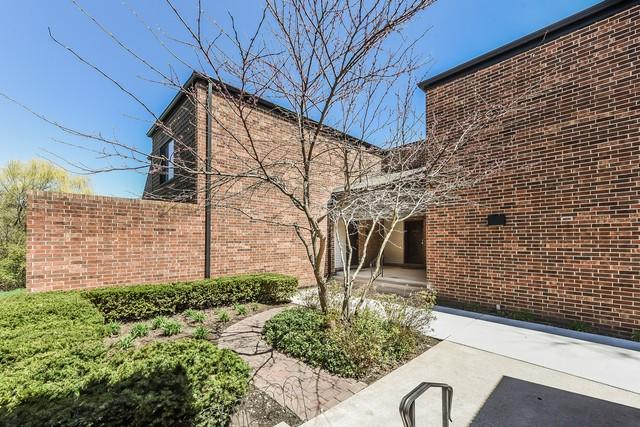 548 Northwest Highway - Photo 1