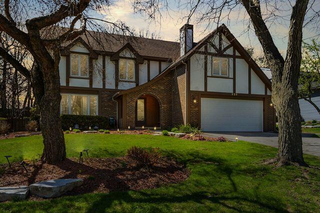 220 Patricia Lane - Photo 1