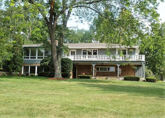 225 Circle Drive - Photo 1