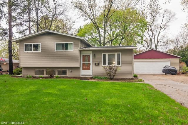 55 Circle Drive - Photo 1